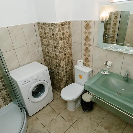 Apartment Garsoniera Medusa, Zona Sat Vacanta, Campus Universitate *